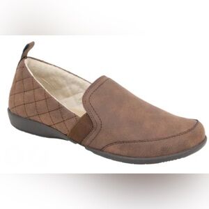JSport Lisa Slip On Shoes Women Brown Faux Fur Lined Casual Comfort New with box